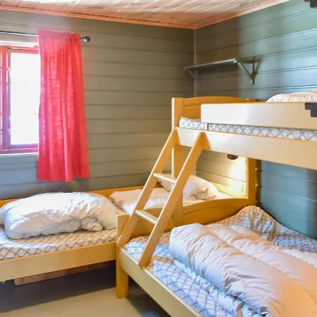3 Bedroom Cozy In * Aseral